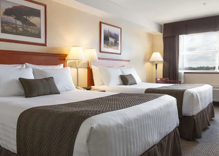 Days Inn & Suites By Wyndham Langley